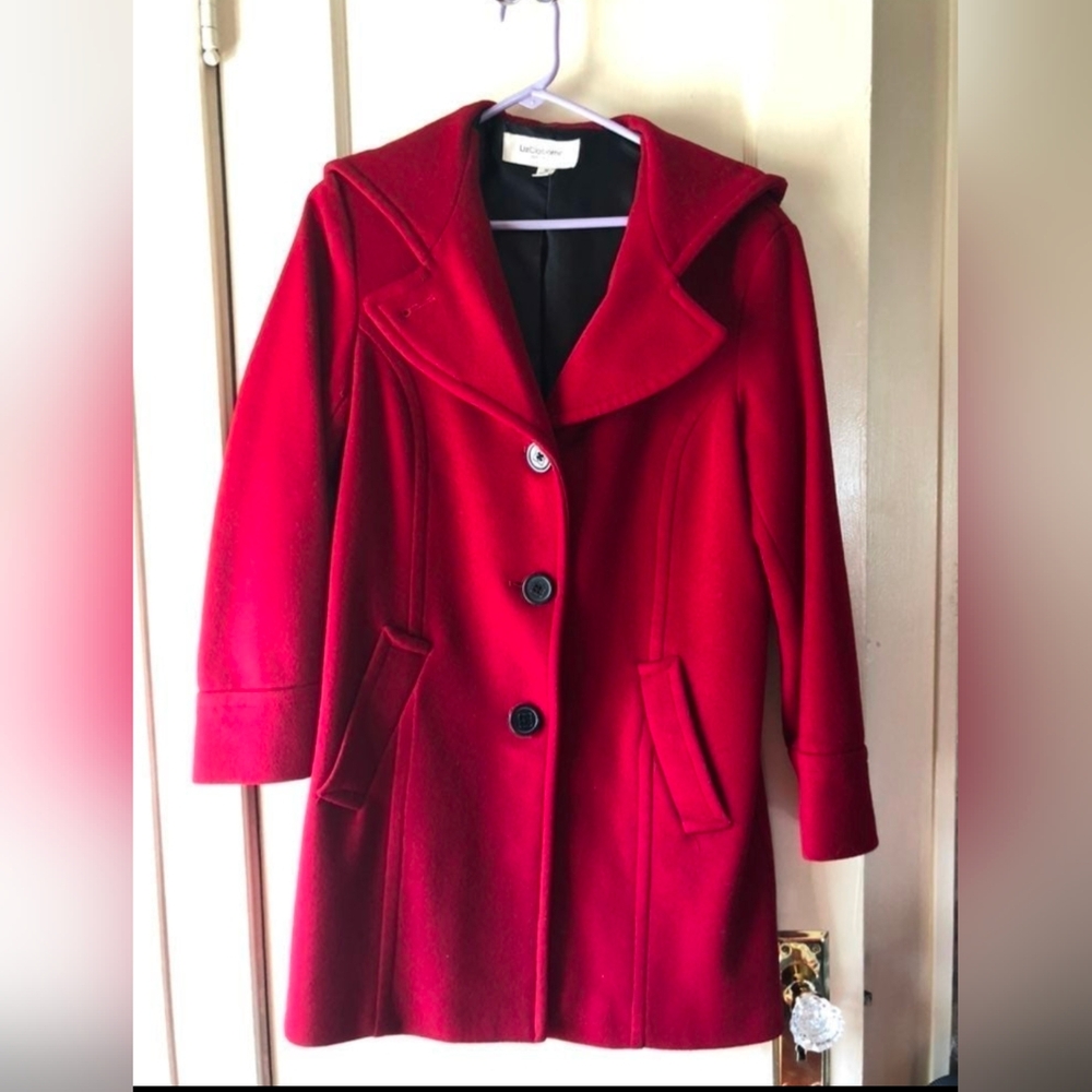 Red coat